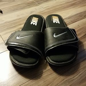 mens nike slides with cushion
